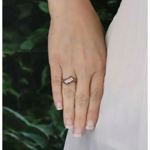 10k Yellow Gold Natural Ruby Diamond Band Ring Size 6 - Picture 3 of 11